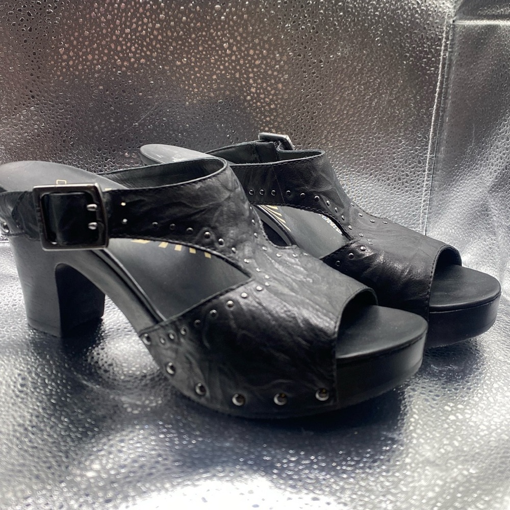 NWOT Dansko size 40 back heel